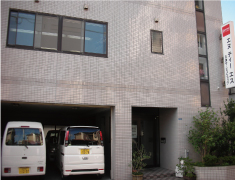 200６年4月開設